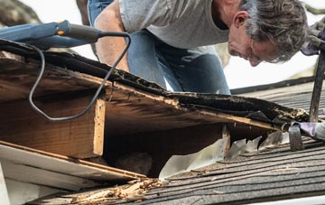 common causes of Larks Hill fascia damage